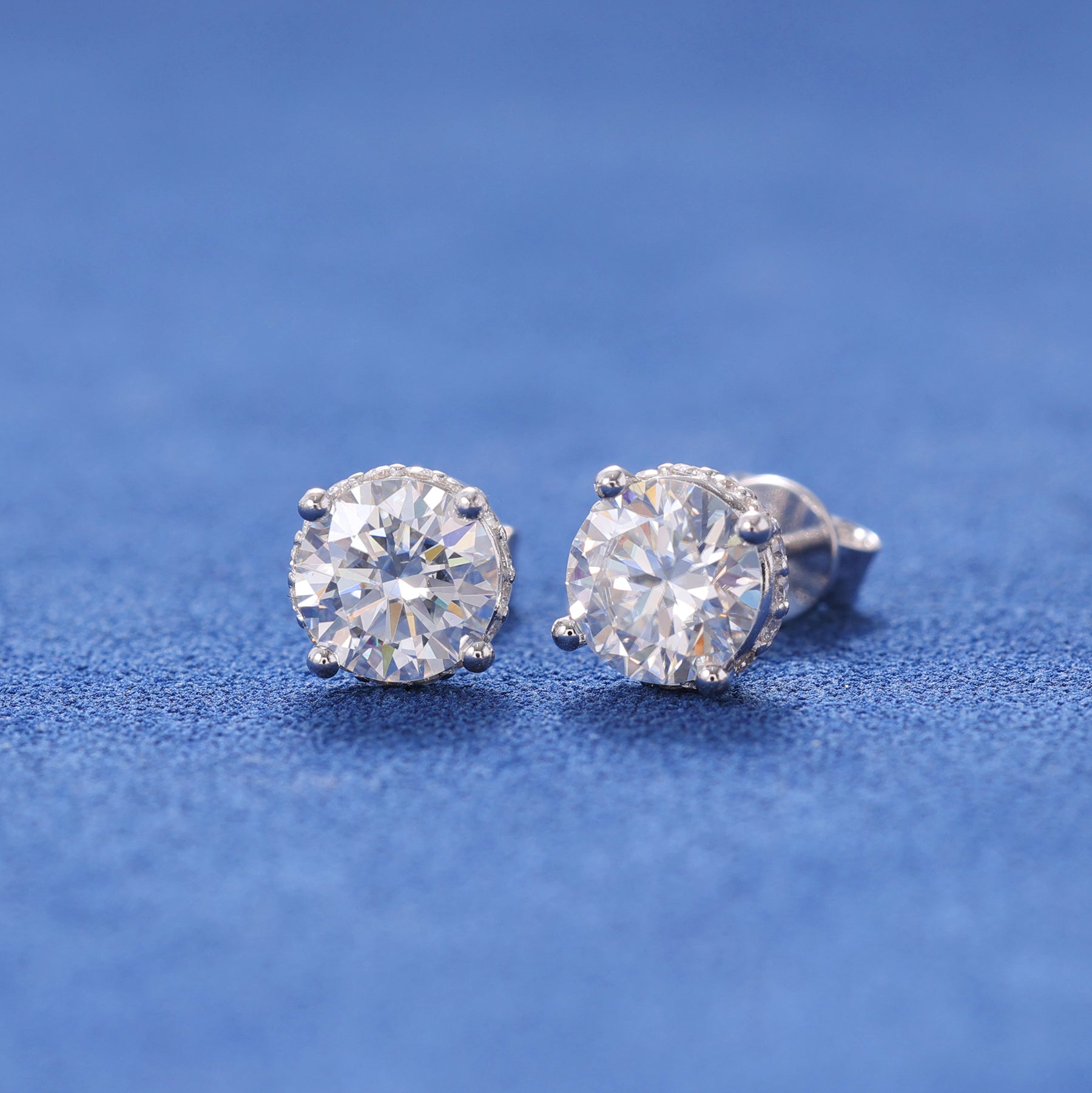 MOISSANITE ROUND STUDS- 925 SILVER - VVS1