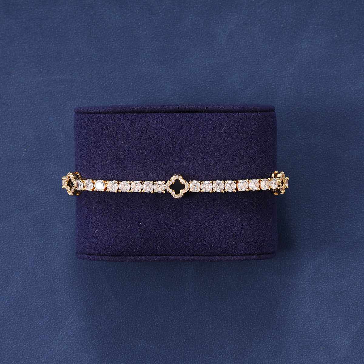 BLACK MOTIF TENNIS BRACELET - GOLD PLATED